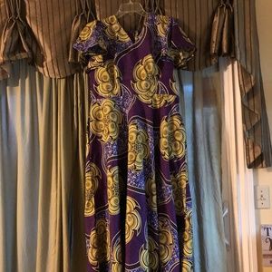 Short Bell-Sleeved African Midi Dress